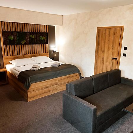 Hotel Kras Jedovnice Zewnętrze zdjęcie