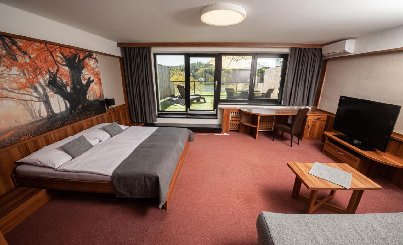 Hotel Kras Jedovnice Zewnętrze zdjęcie