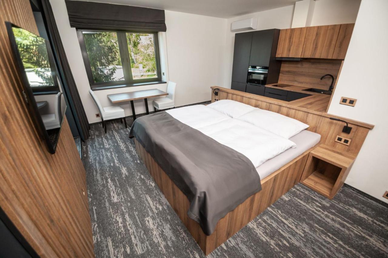 Hotel Kras Jedovnice Zewnętrze zdjęcie