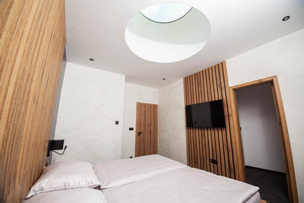 Hotel Kras Jedovnice Zewnętrze zdjęcie